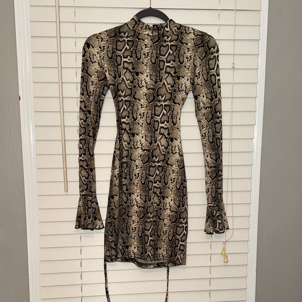 SHEIN Black and Brown Snake Print Long Sleeve Dress